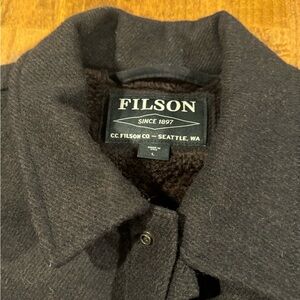 Filson Fur Lined Wool Cape Coat. Size Large, Dark Brown